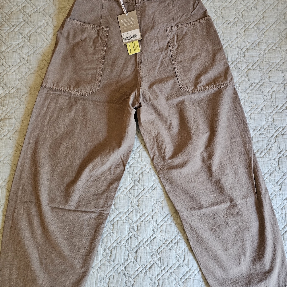 Everlane Tan Pants with Pockets